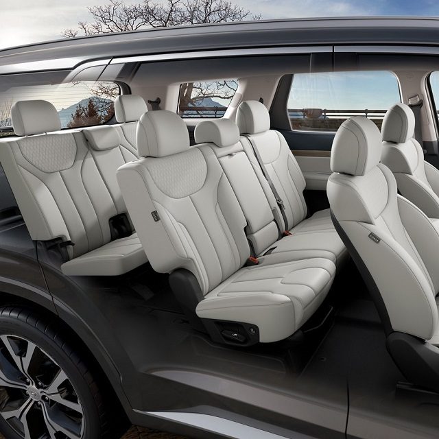 Best 7 seater vehicles in pakistan