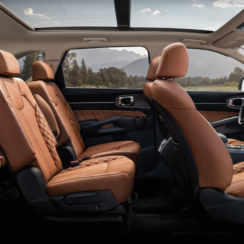 Best 7 seater vehicles in pakistan