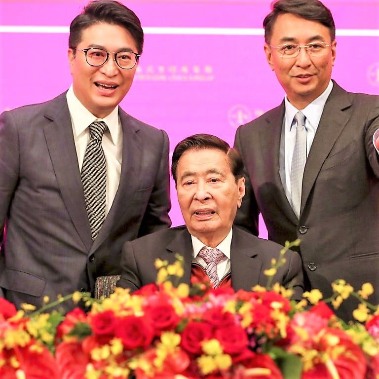 Lee Shau-kee becomes Hong Kong's wealthiest man on his retirement day
