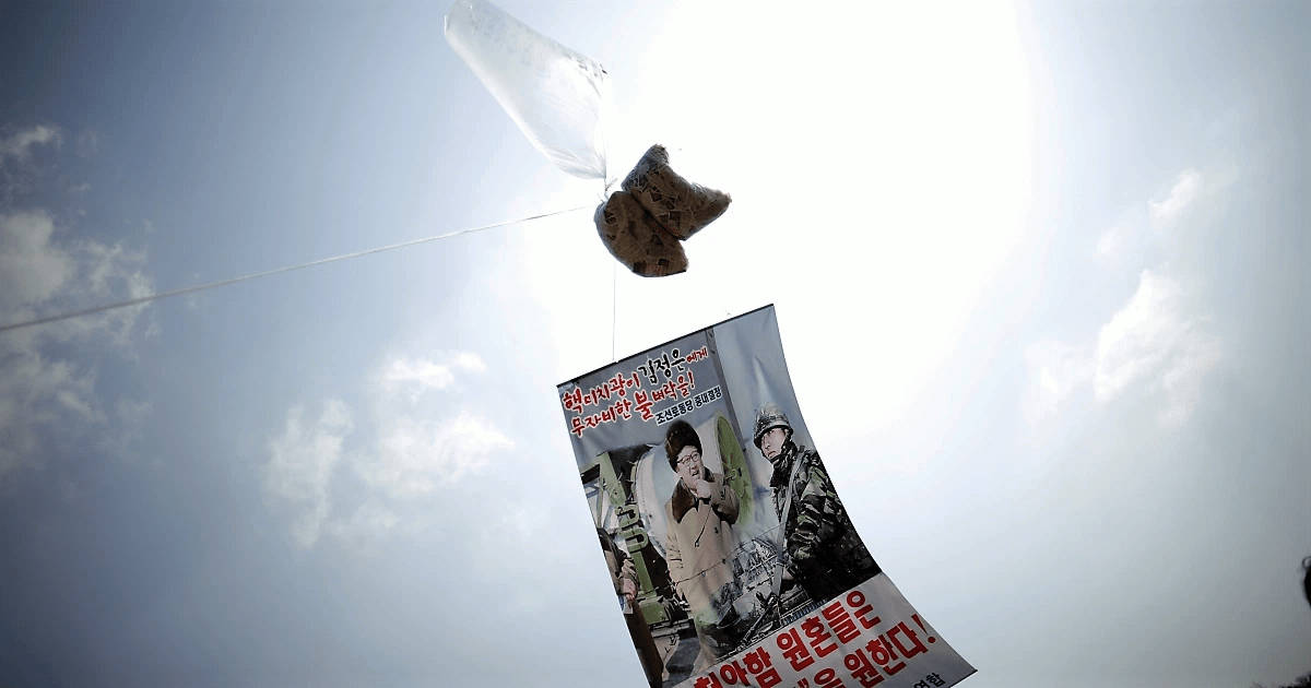 South Korea bans flying anti-N Korea leaflets across border