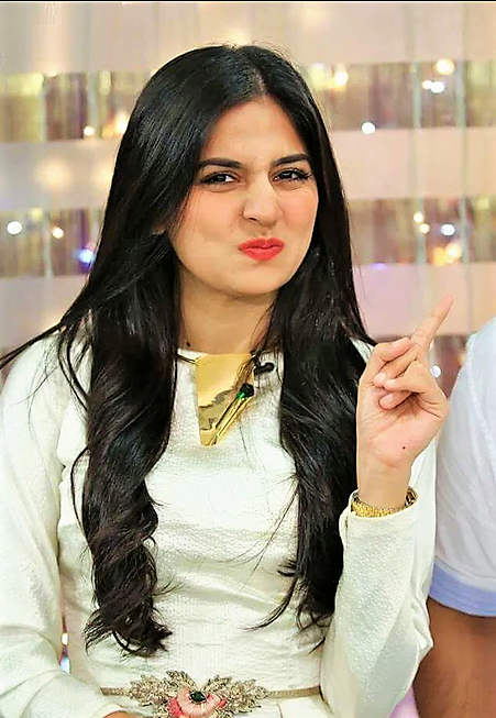 Sanam Baloch Change in Name on Instagram Raised Eyebrows 2020 by Laraib