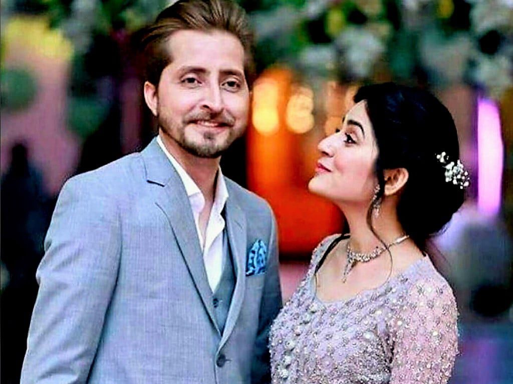 Sanam Baloch is giving hints about her marital status 