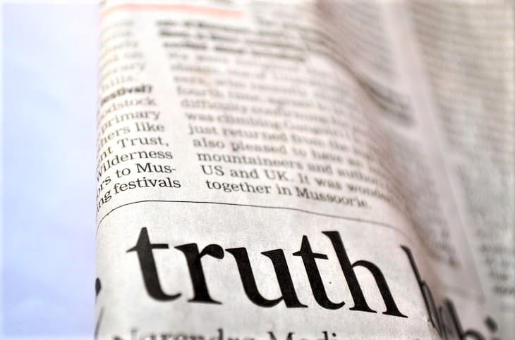 We prefer shorter lines of text but read longer ones better